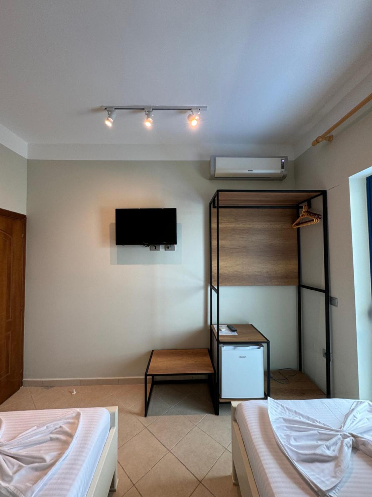 Hotel Cekodhima Radhima Kültér fotó