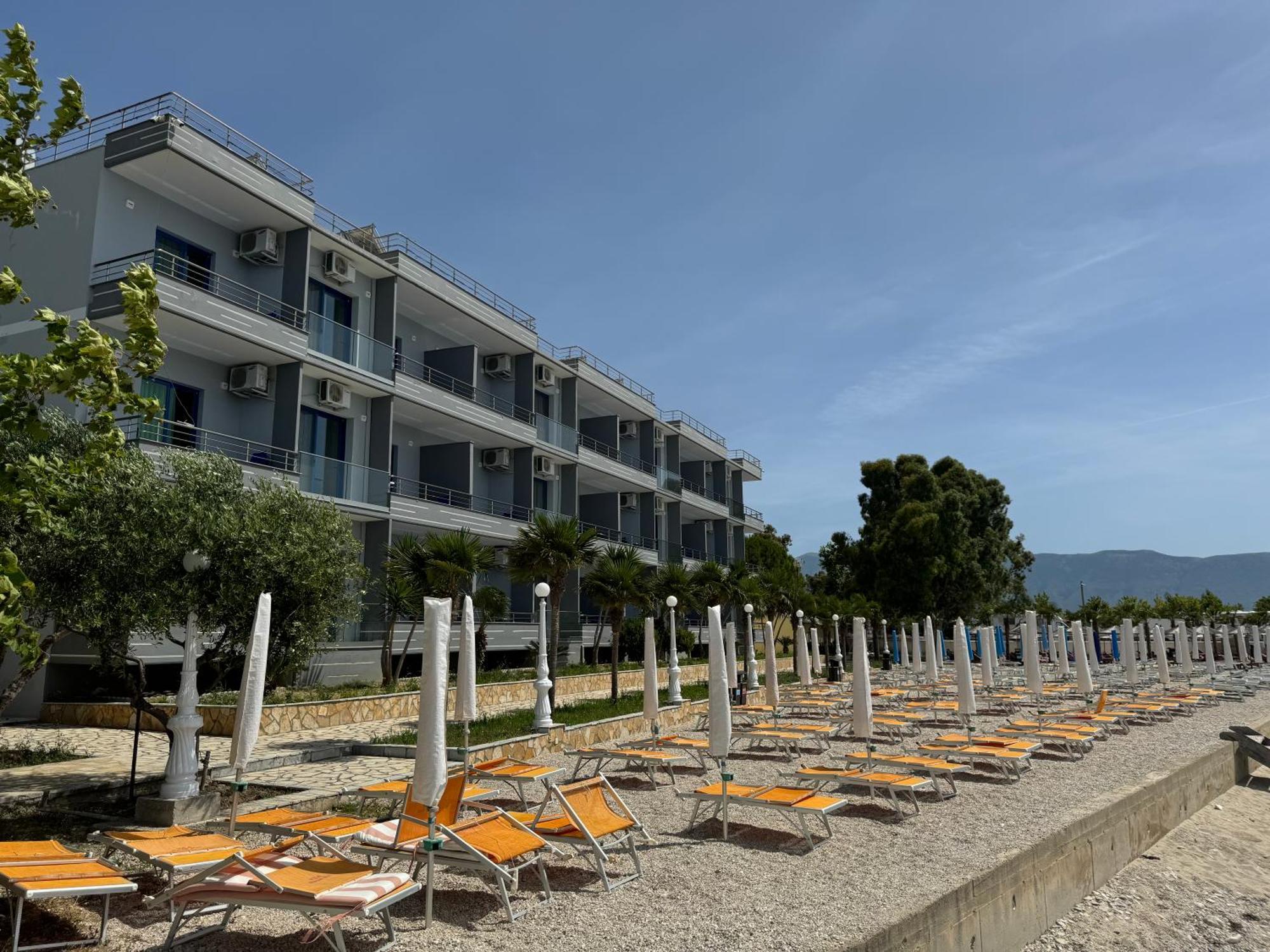 Hotel Cekodhima Radhima Kültér fotó