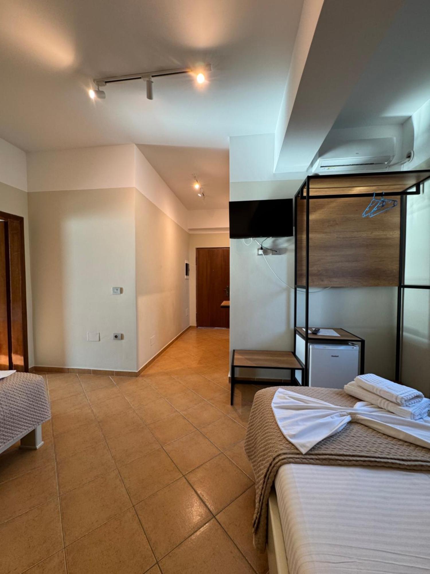 Hotel Cekodhima Radhima Kültér fotó